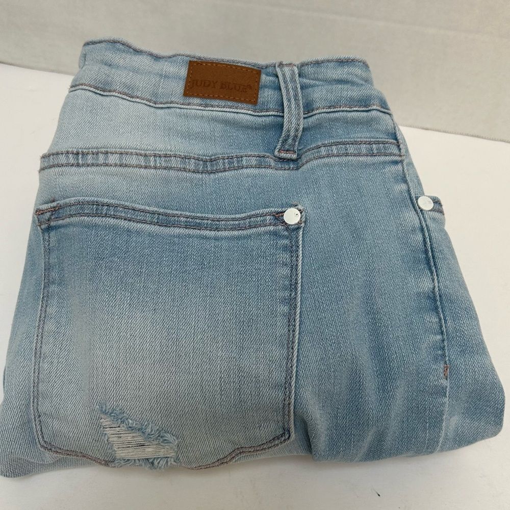 Judy Blue Hi-Rise Boyfriend Fit Light Wash Destroyed Jeans Style #88333 Sz 15/32